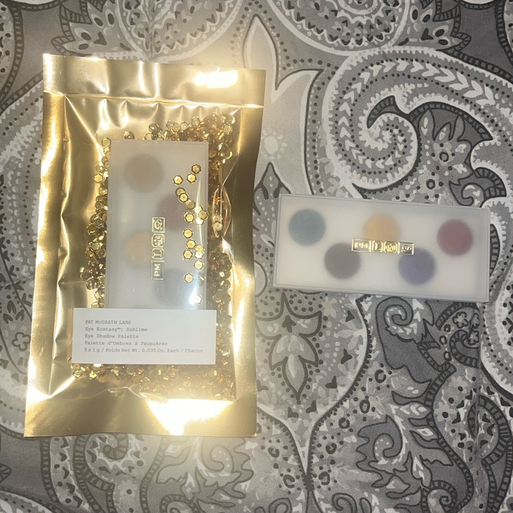 2 PMGL brand new palettes 1 in original packing one no packaging